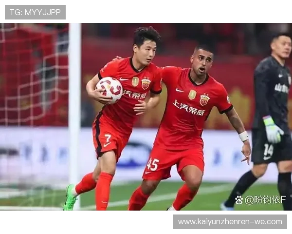 中超联赛防守策略研究:强硬防线与战术变革的双重考量 中超联赛防守策略研究:强硬防线与战术变革的双重考量